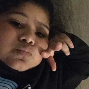 Meet your Posher, Iris